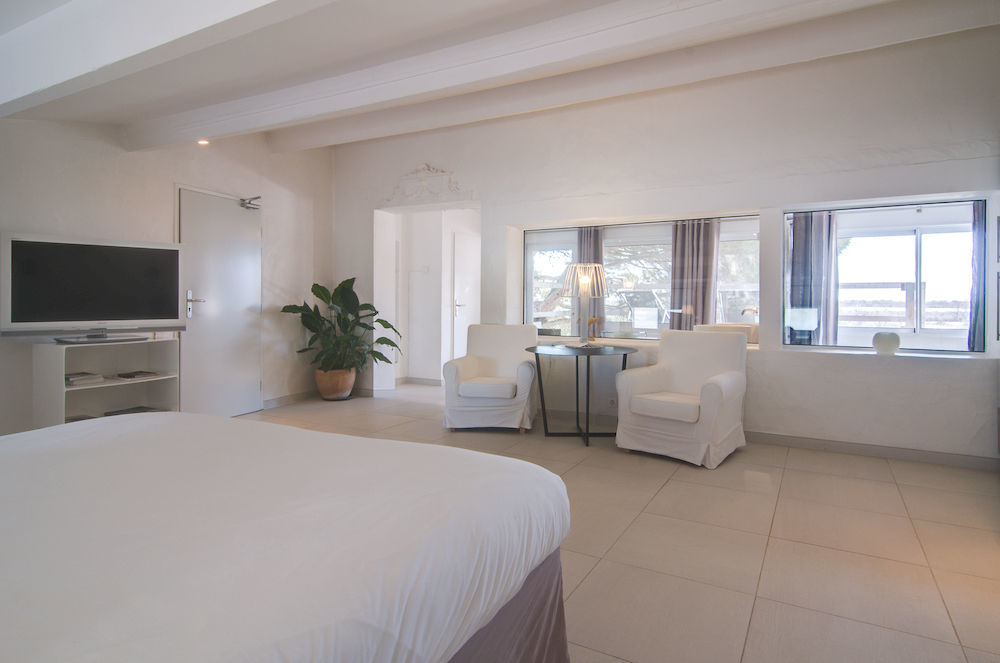Mas De La Fouque Hotel & Spa Сент-Мари-де-ла-Мер Экстерьер фото
